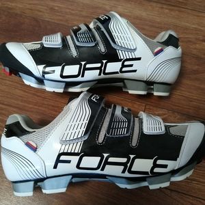 Force Free Cycling Bike Spin Peloton Shoes SPD